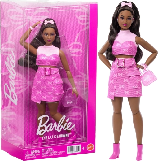 Barbie Deluxe Style rózsaszín farmer – divatbaba kiegészítőkkel