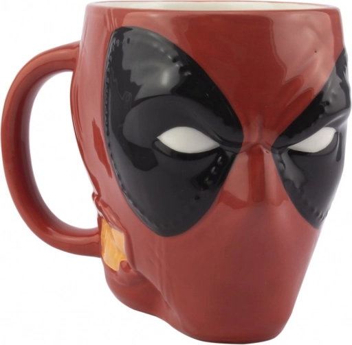 Deadpool motívumos 3D bögre