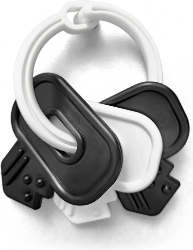 Fekete-fehér csörgő kulcsok babáknak