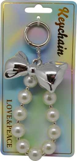 Gyöngyökkel és masnival díszített kulcstartó