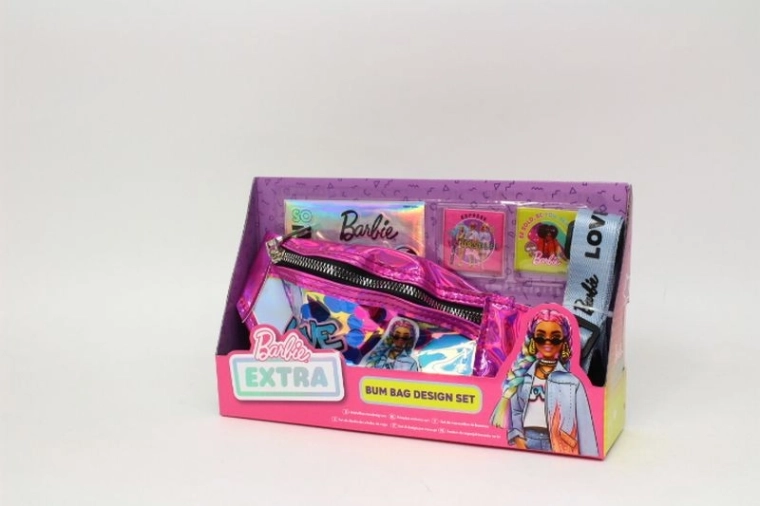 Barbie Extra stílusos övtáska matricákkal