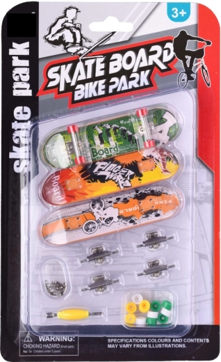 Skatepark szett 3 fingerboarddal és kiegészítőkkel