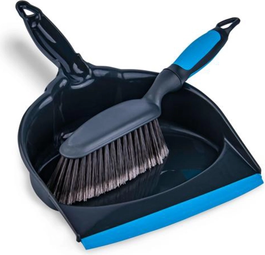 Kéziseprű és lapát gumiszegéllyel