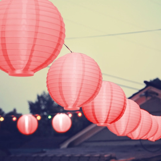 Piros LED-lampion