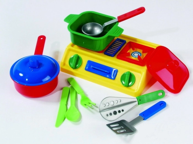 Gyerek konyha főzőlappal és edénykészlettel