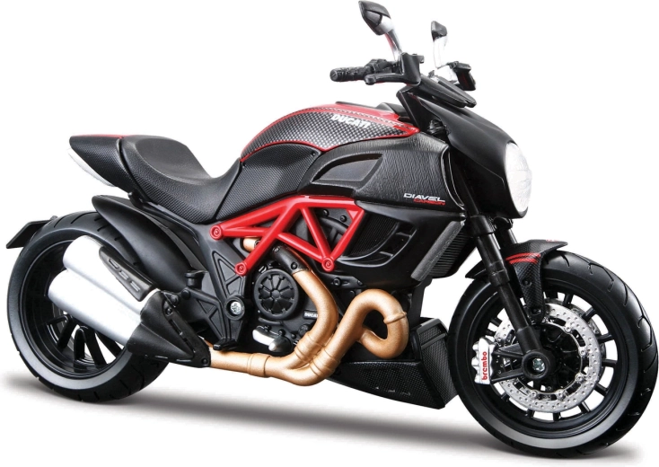 Maisto Ducati Diavel Carbon összeszerelhető motorkerékpár 1:12
