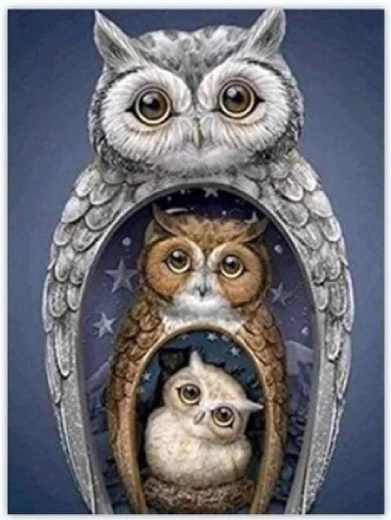 Gyémántfestés bagoly matrjoska 30 × 40 cm