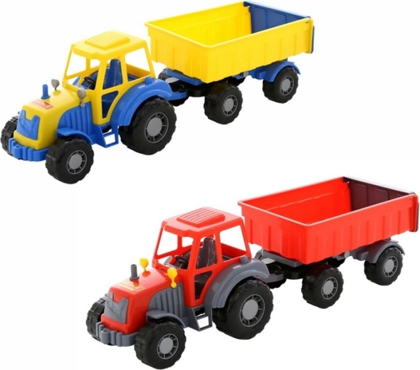 Altaj traktor utánfutóval