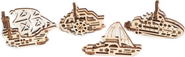 Ugears 3D fa mechanikus kirakó – 4 mechanikus hajós kulcstartó