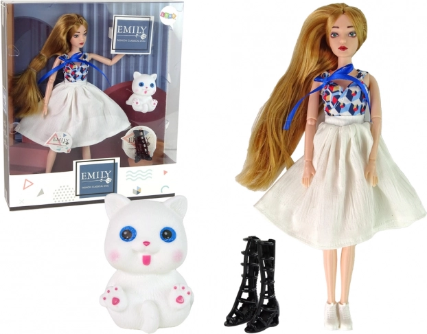 EMILY baba fehér kiscicával és kiegészítőkkel