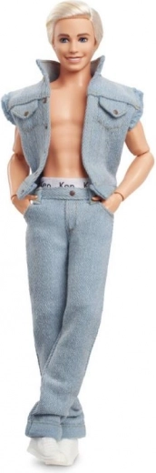 BRB KEN FILMES ÖLTÖZETBEN