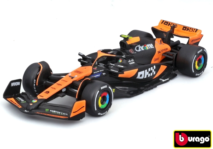 Bburago F1 versenyautó McLaren MCL38 Oscar Piastri 1:43