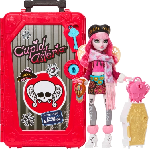 Monster High Cupid Asteria baba – vámpír vakáció, 28 cm, bőrönd és meglepetések