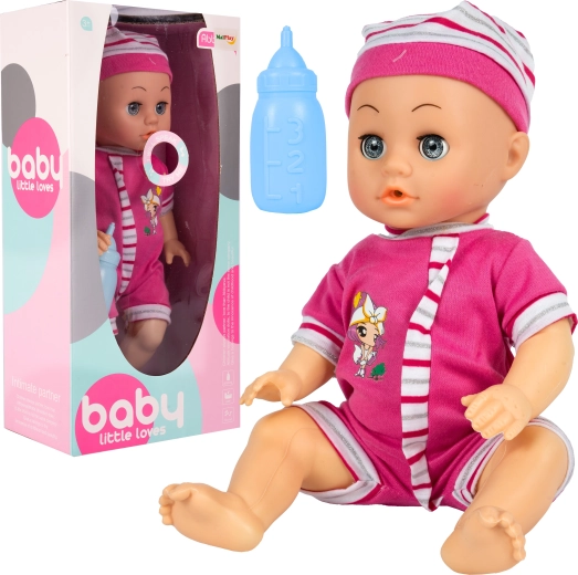 Babapólyás baba hangokkal, iszik és pisil