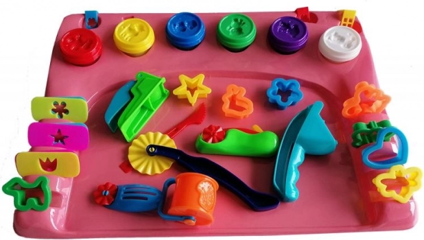 Modelo nagy konyhai készlet gyúróalátéttel