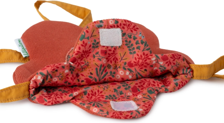 Virág alakú kézitáska Adele babával a Lilliputiens-től