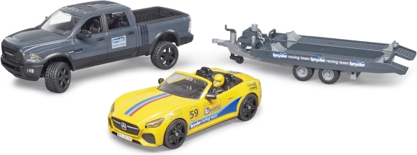 Bruder terepjáró RAM pick-up utánfutóval, sportkocsival és figurával