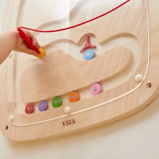 Biztonságos falra szerelhető kivitel óvodába és otthonra