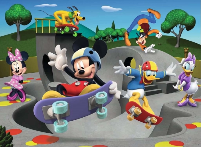 Mickey és Minnie gördeszkapark puzzle 100 darabos