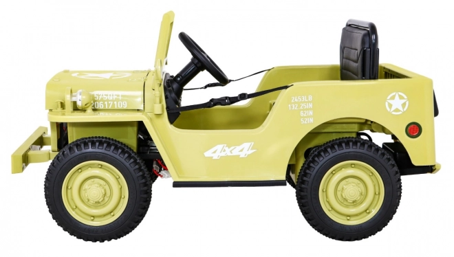 Retro katonai gyerekautó bézs + 4x4 meghajtás + távirányítás + 2 csomagtartó + lassú indulás + MP3 LED