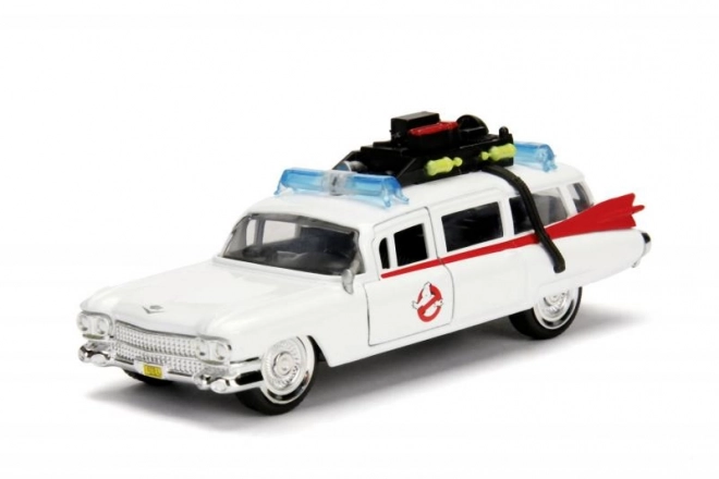 Ghostbusters ECTO-1 autómodell 1:32 méretarányban