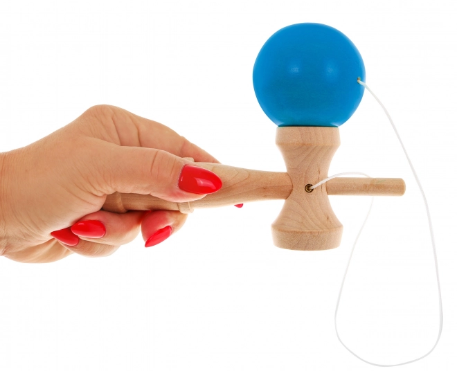 Kendama ügyességi játék gyerekeknek és felnőtteknek, fa játékszer kék golyóval