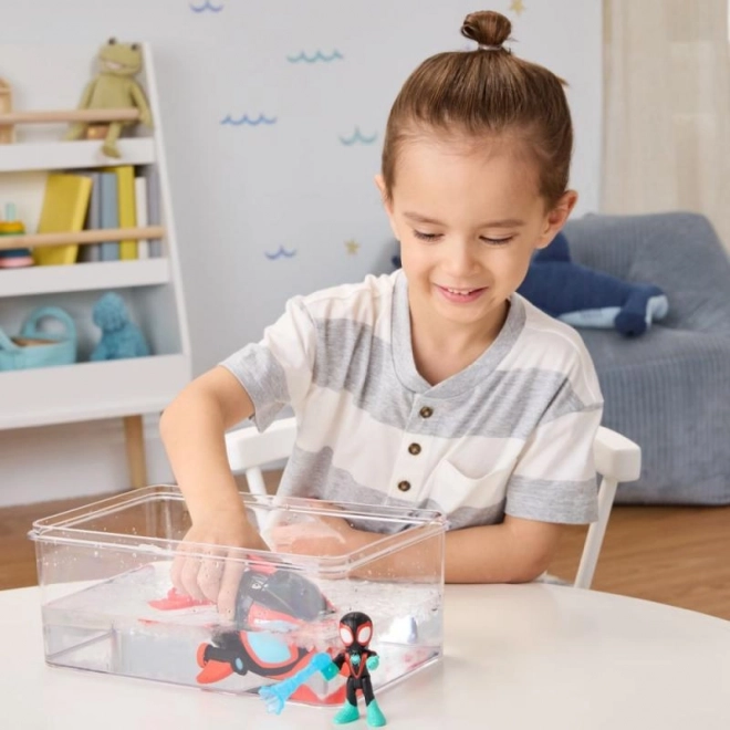 Hasbro Pókember figura és csodálatos jármű