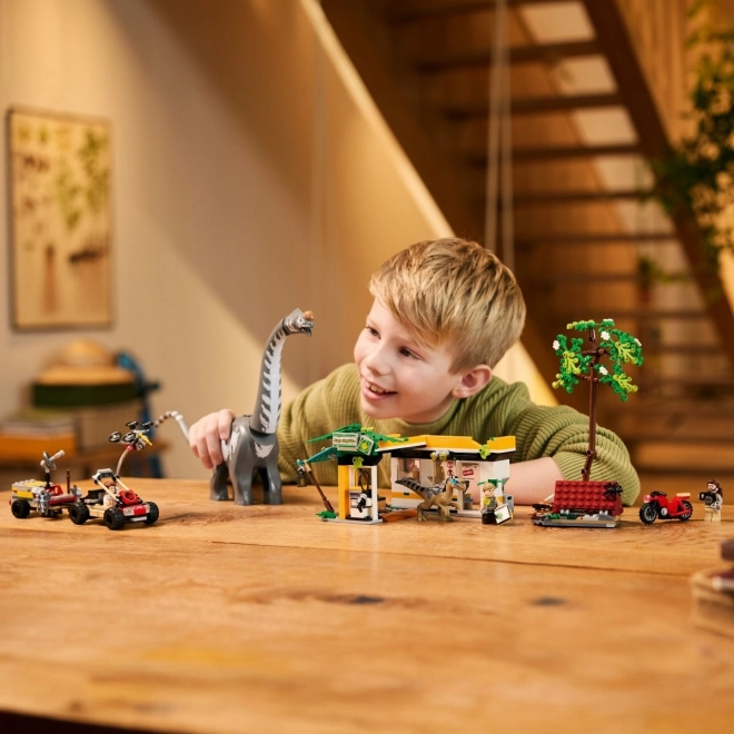 LEGO Jurassic World A titanosaurus és a raptor nyomában
