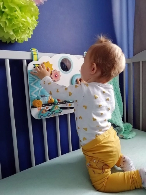Biztonságos felakasztás a kiságyra
