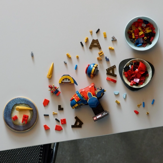 Gyűjtői Iron Spider-Man Mellszobor LEGO Super Heroes
