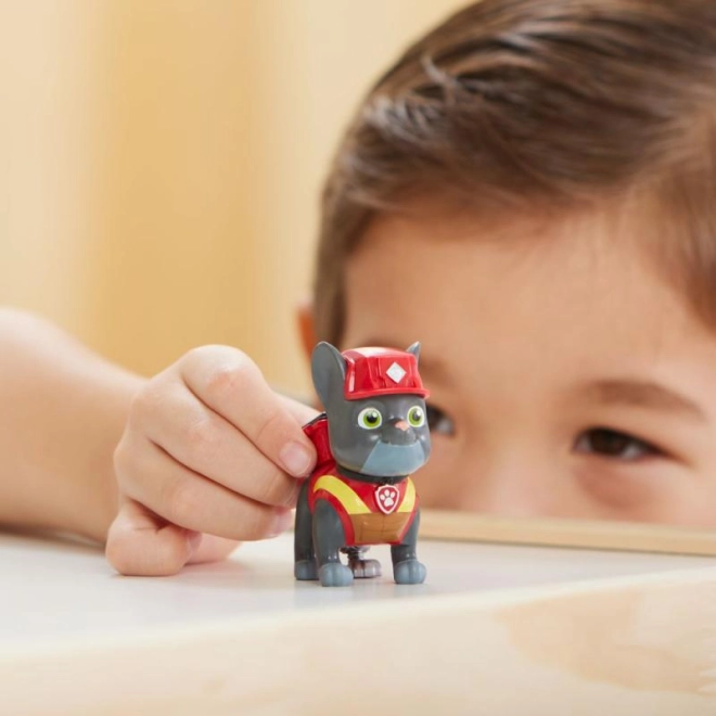 Charger figura az élethű játékhoz