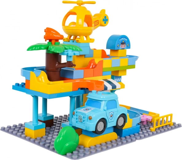 Egyszerű csatlakoztatás és stabil szerkezet