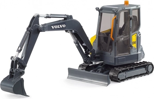 Bruder Volvo ECR40 kotrógép – gyerek lánctalpas markoló 1:16
