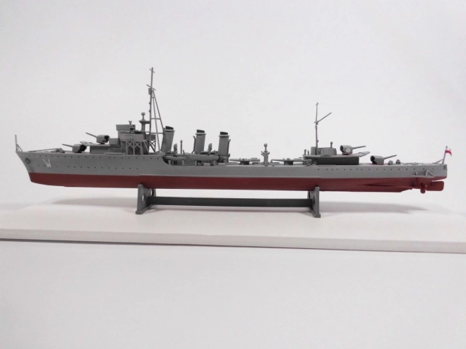 ORP Wicher modelhajó