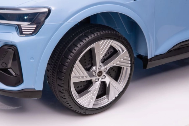 Audi E-Tron Akkumulátoros autó kék QLS-6688