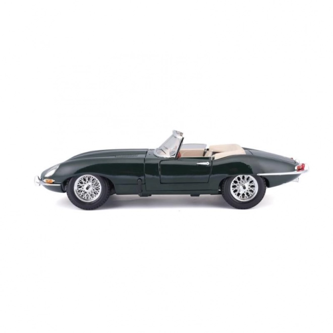 Bburago 1:18 Jaguar E Cabriolet zöld modellautó