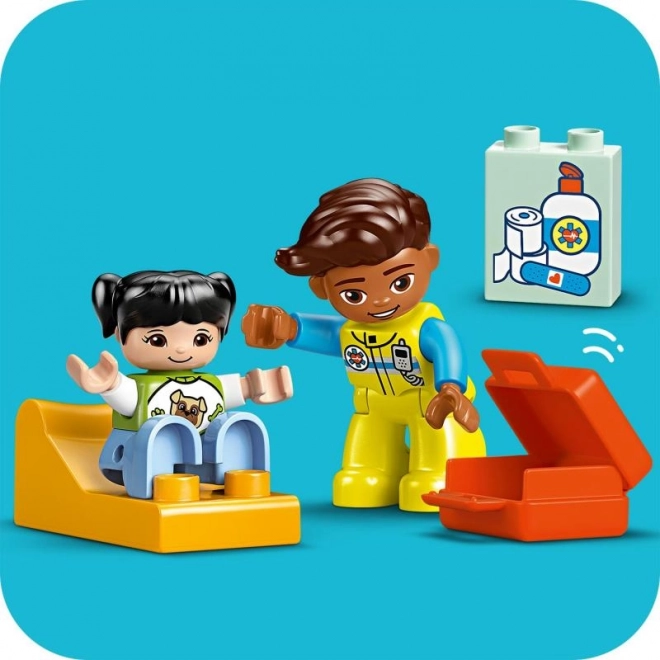Lego Duplo város mentőautó sofőrrel