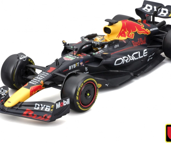 Bburago Red Bull Racing RB18 Max Verstappen fém autómodell