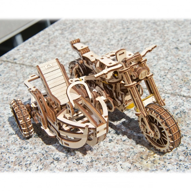 Ugears 3D fa mechanikus puzzle Scrambler motorkerékpár oldalkocsival