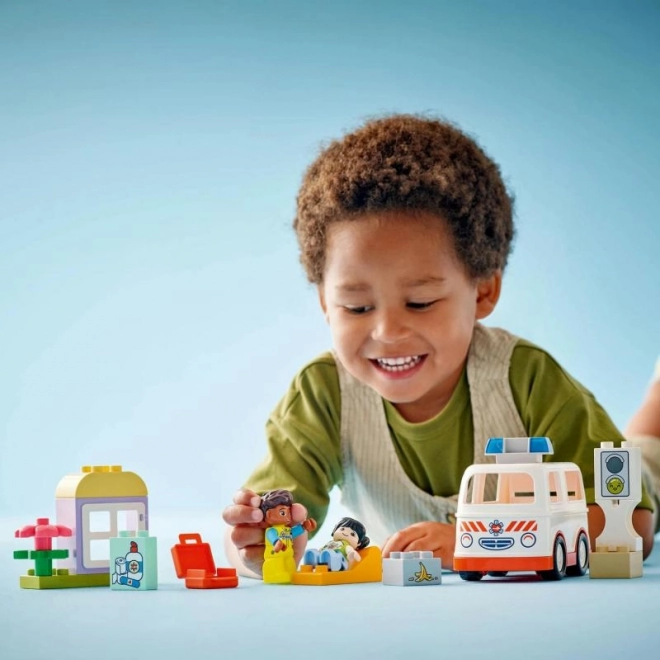 Lego Duplo város mentőautó sofőrrel
