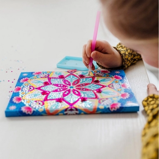 Egyszerű gyémántdíszítés