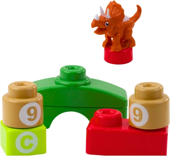 Nagy, biztonságos elemek a kis kezekhez