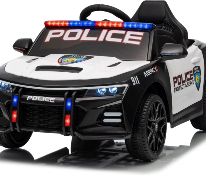Fekete rendőrautó 911 Ügynökség