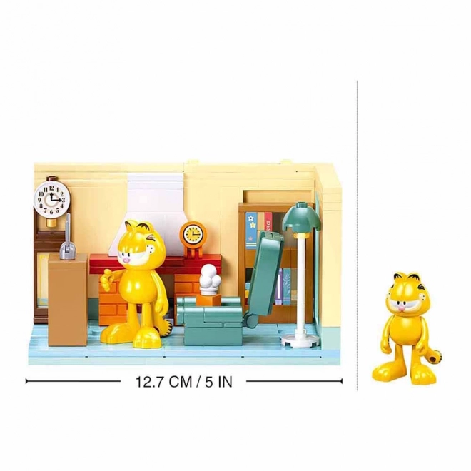 Sluban Garfield a nappaliban építőjáték