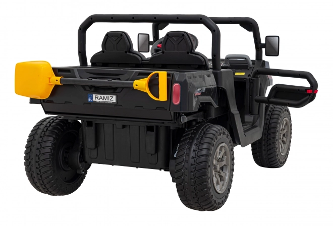 Autó Pick-Up Sebesség 900 pro gyermekek fekete + 4x4 meghajtás + mozgatható pumpa + csomagtér + távirányító + lapát + LED audió