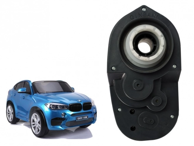 BMW X6M játékautó motor és áttétel jobb oldalra