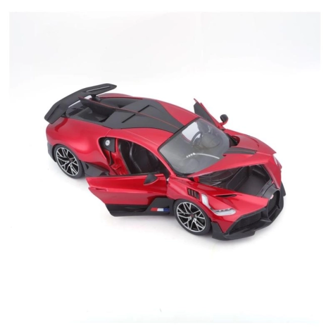 Bburago Bugatti Divo piros 1:18