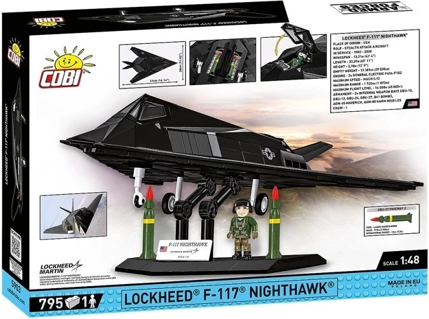 Model F-117 Nighthawk 795 darabból