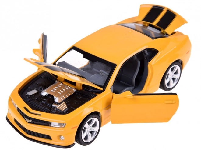 Fém autó Chevrolet Camaro SS modell 1:32 világítós és hanghatással