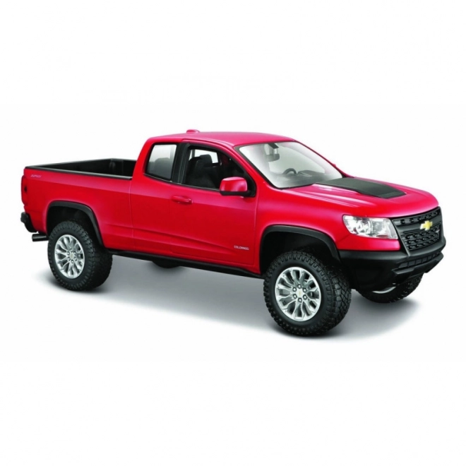 Chevrolet Colorado ZR 2017 modell autó 1/24 méretarányban